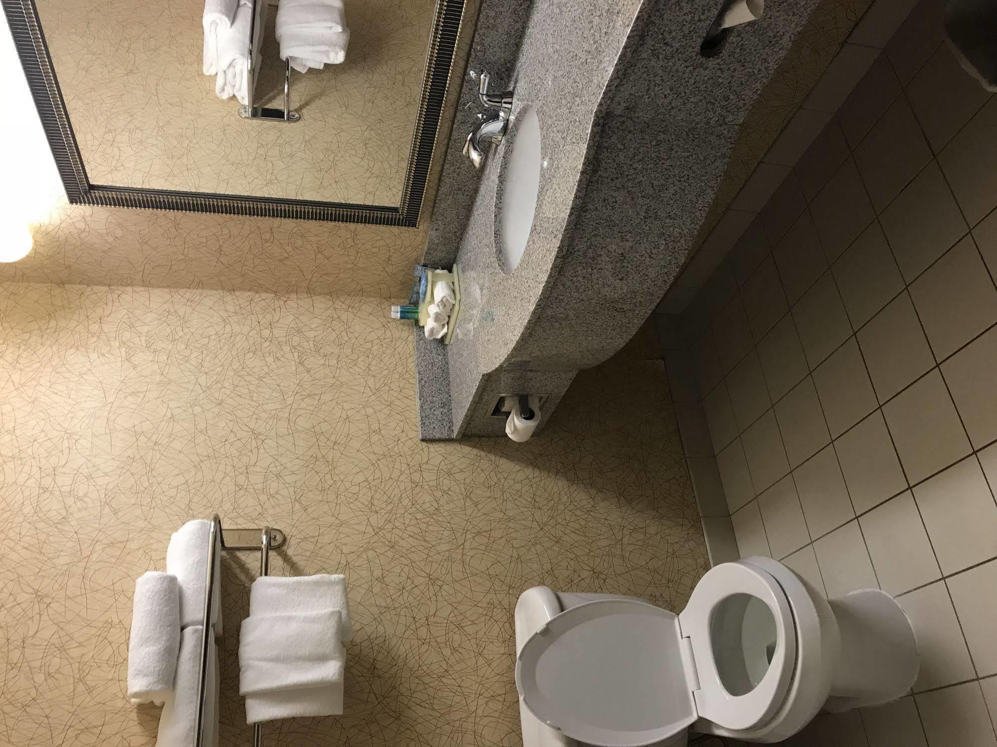 Hotel Express Syracuse-fairgrounds By Ihg 2*